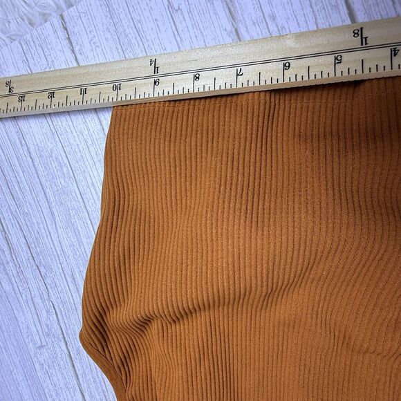 Spiritual Gangster Women's M / L Rust Orange Ribbed Cross Back Sports Crop - Picture 5 of 6